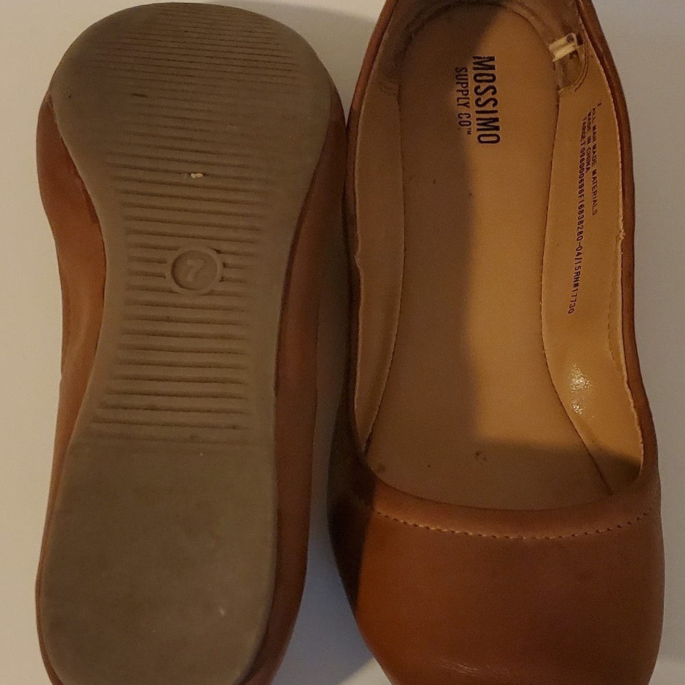 Mossimo flats